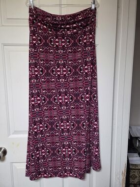 LuLaRoe Maxi Skirt in Pink and Black Geometric Print
